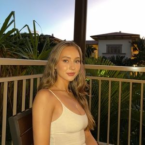 Meet your Posher, Rachel